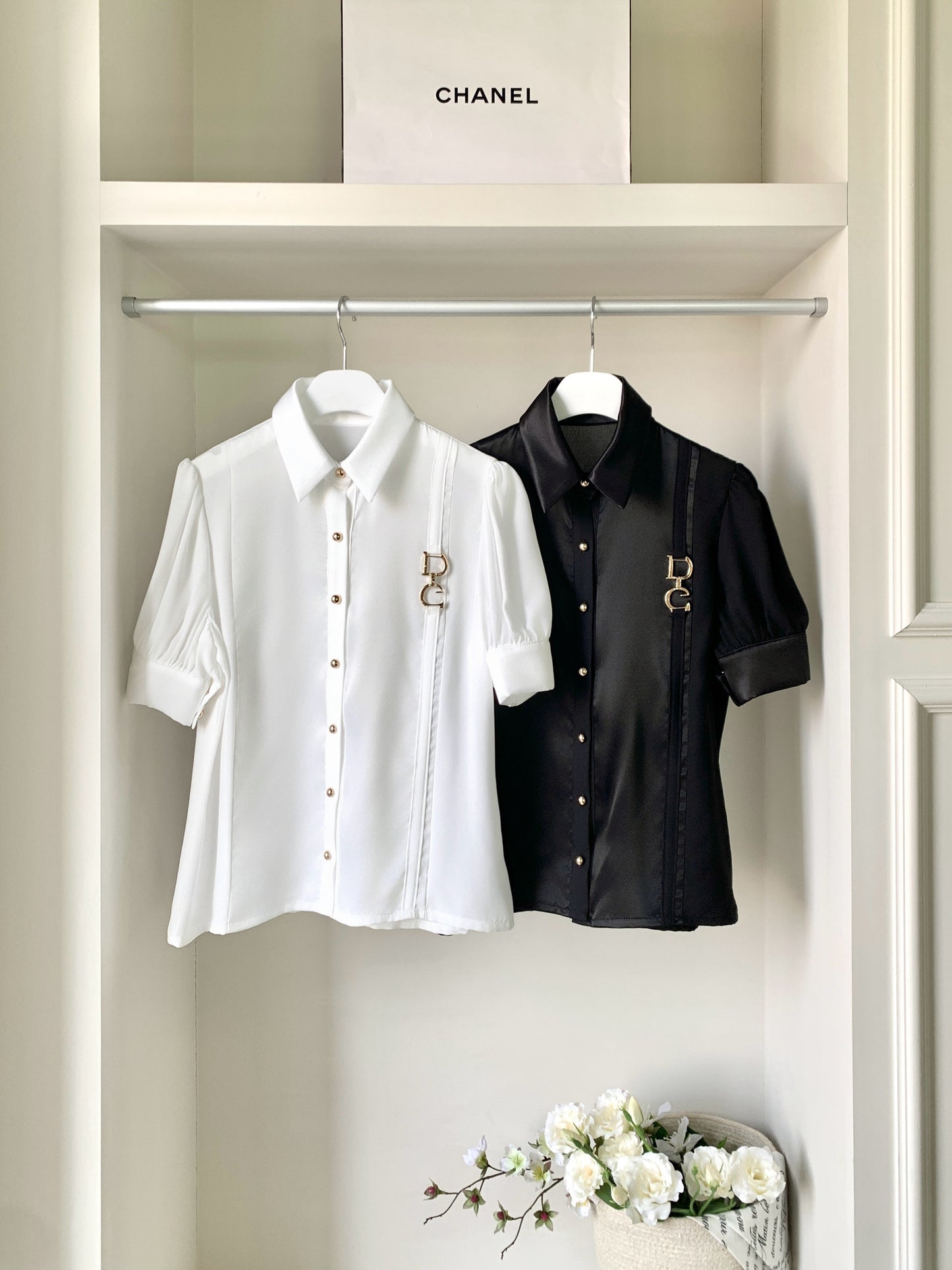 Delmont Blouse