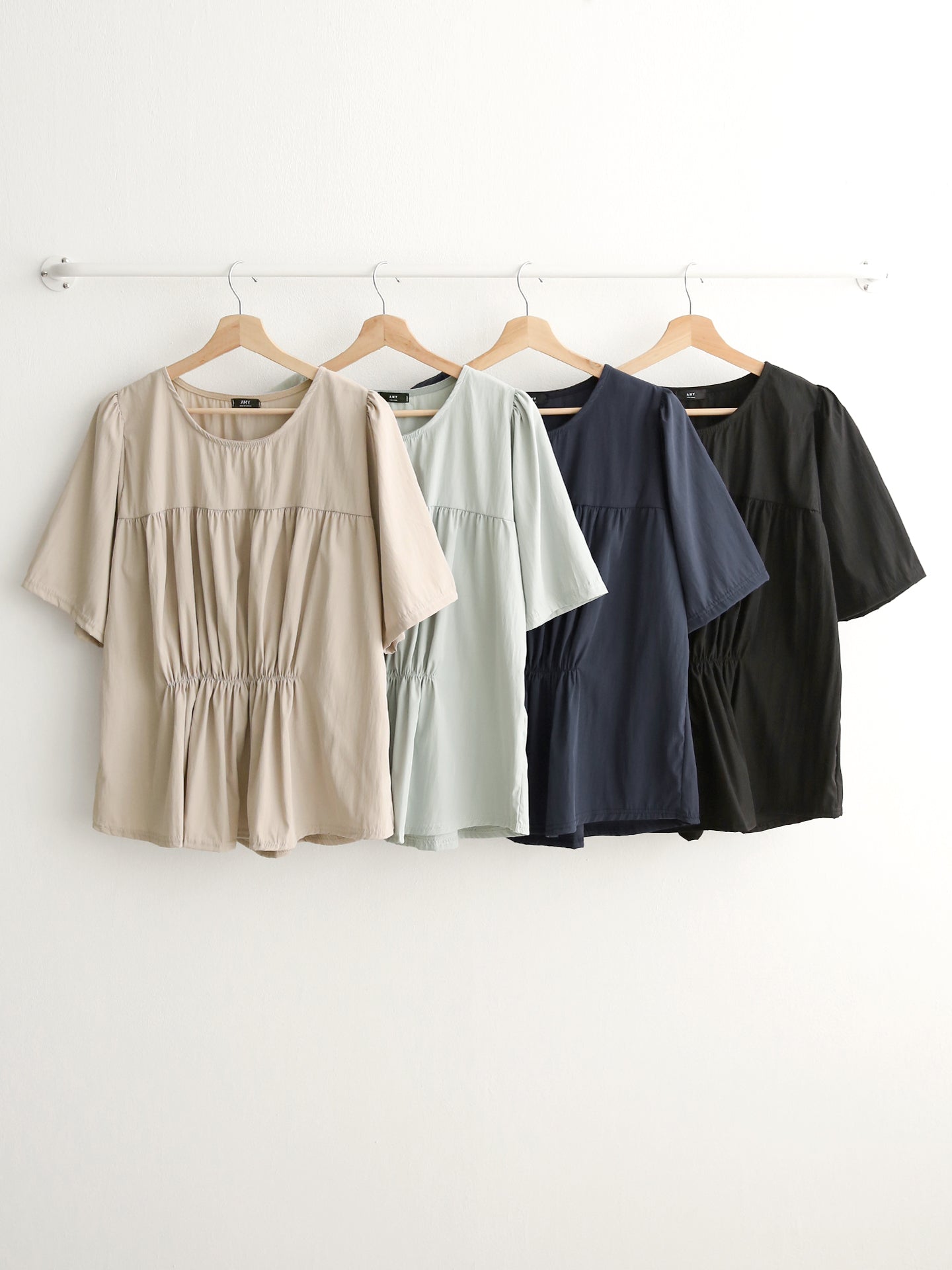 Double Shirring Short-Sleeve Blouse