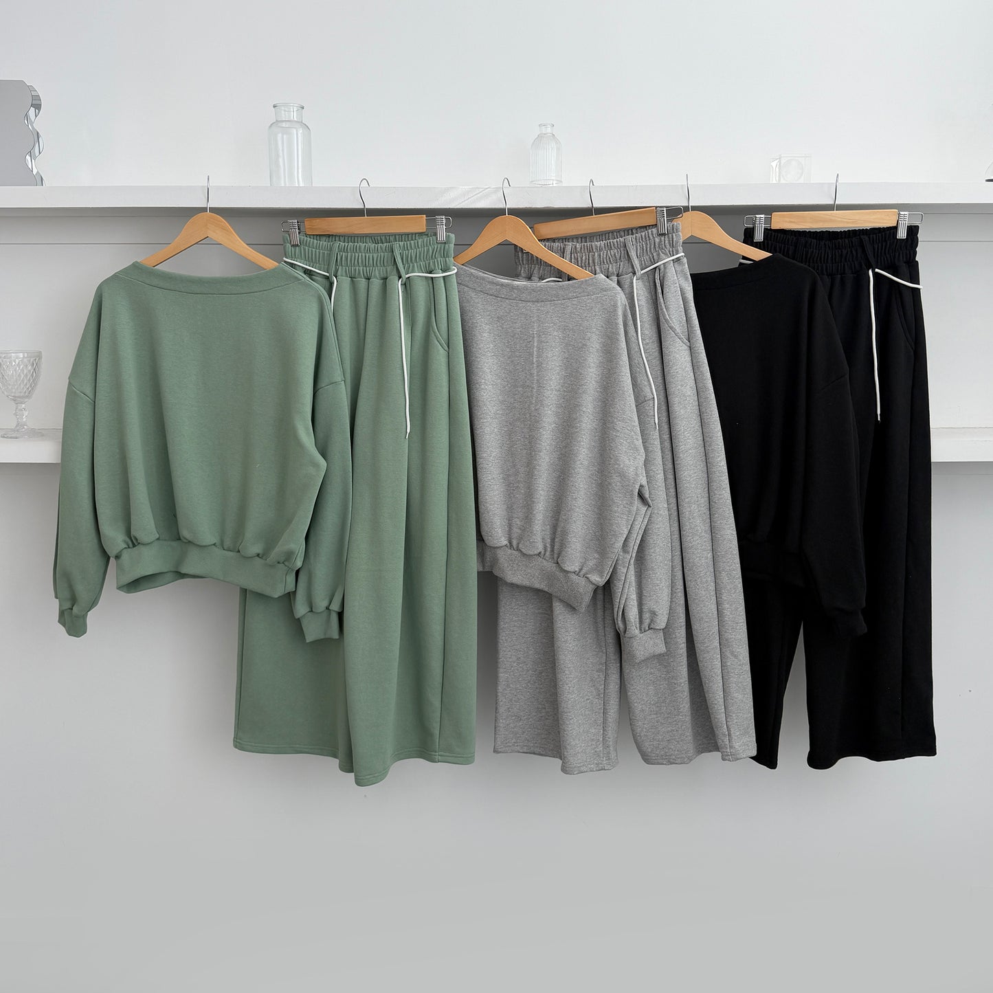 Boat neck sweatshirt set