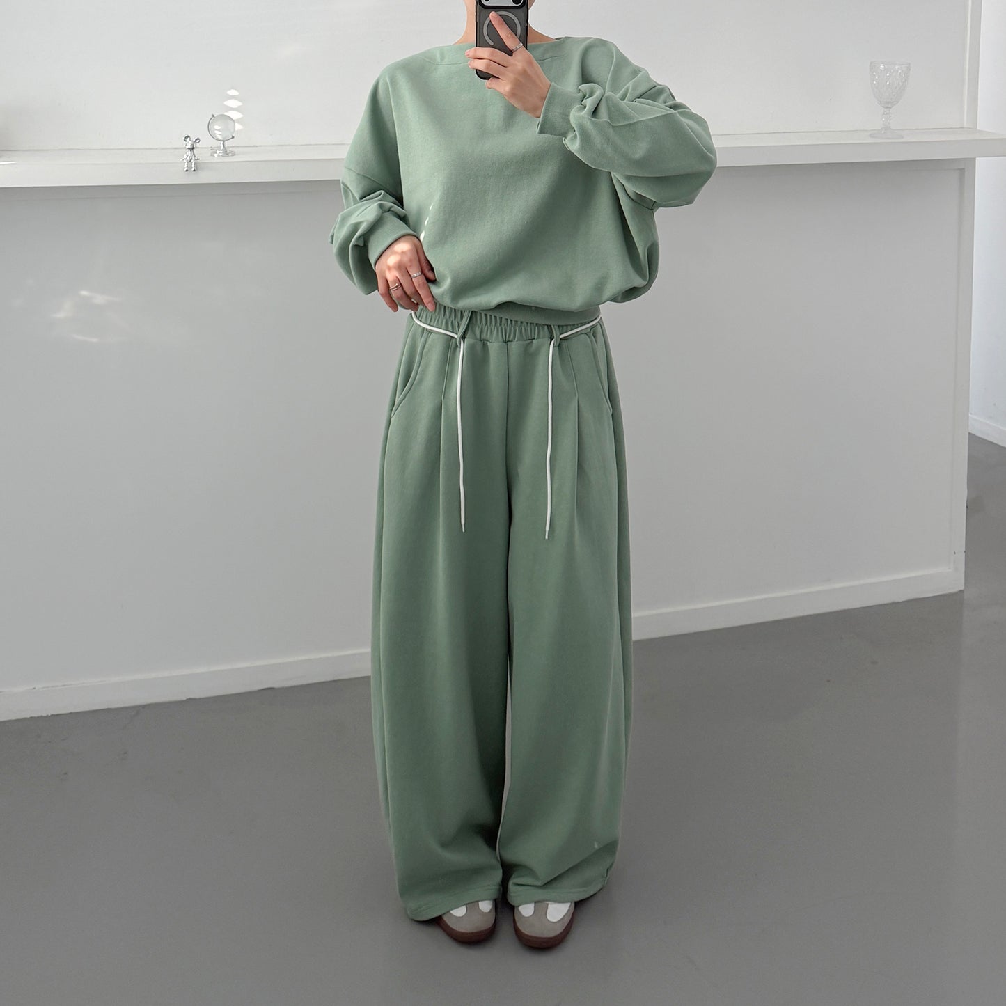 Boat neck sweatshirt set