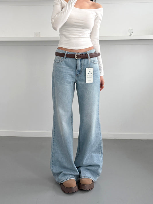 Low-rise Bootcut Denim Pants