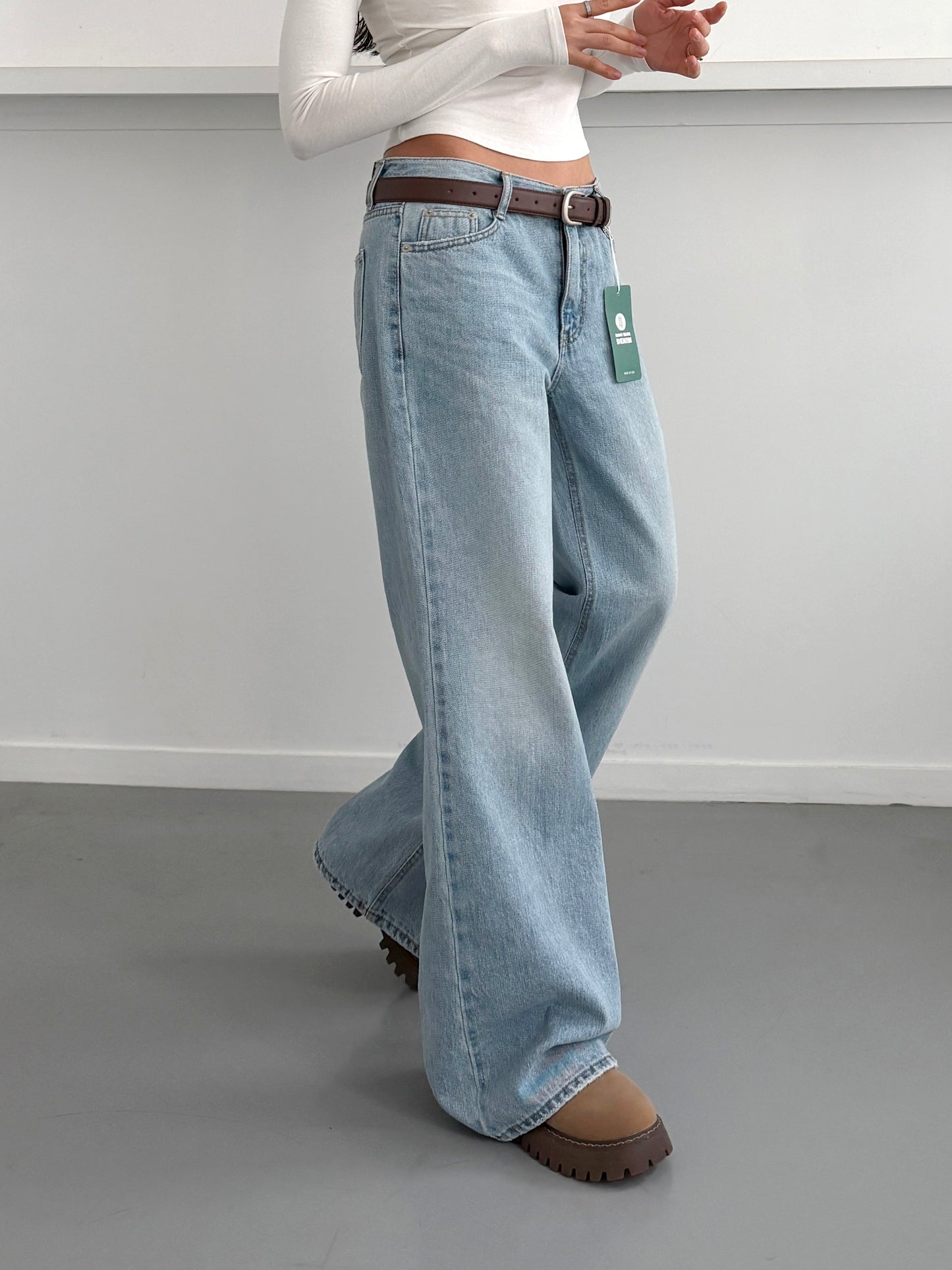 Low-rise Bootcut Denim Pants
