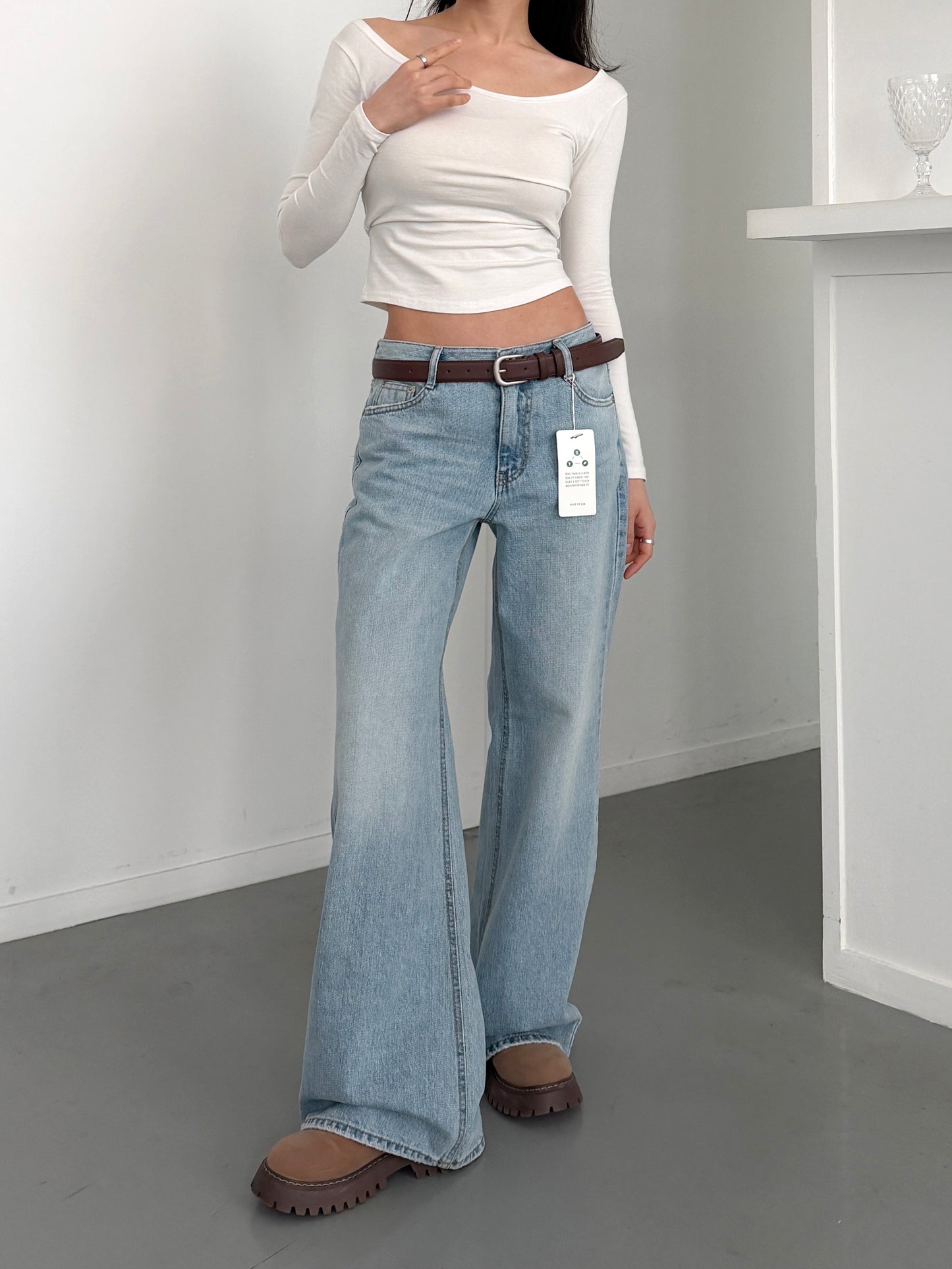 Low-rise Bootcut Denim Pants