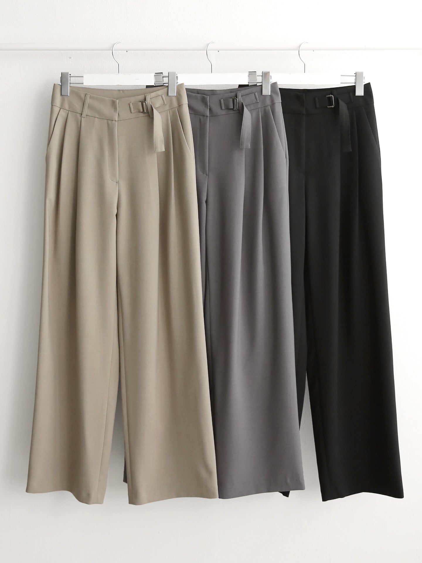 Soft Belted Pleated Slacks