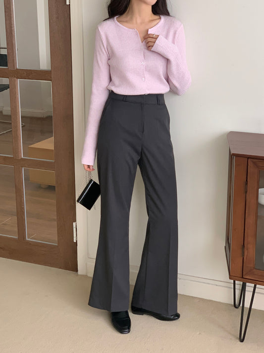 Modern Line Bootcut Slacks