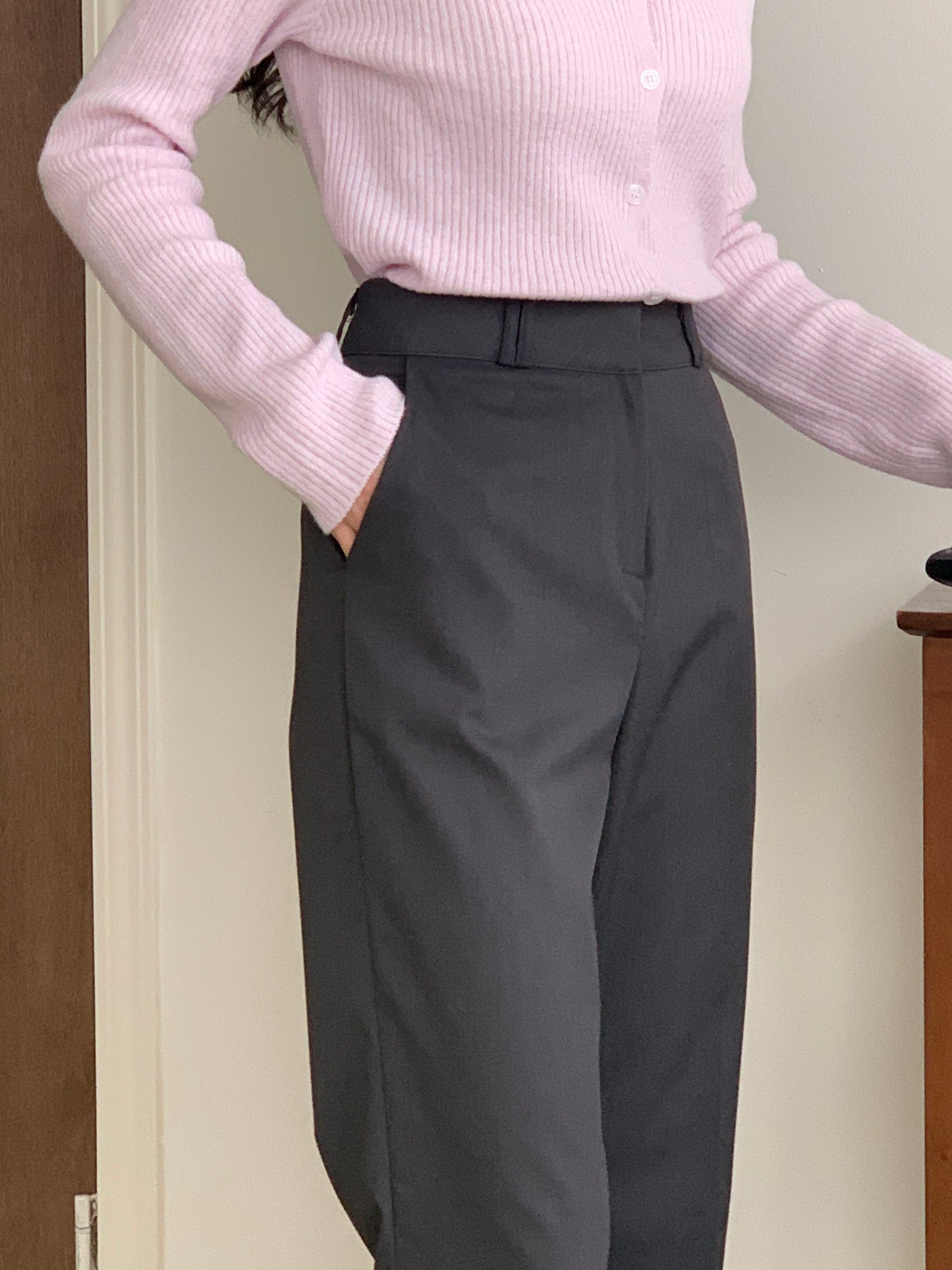 Modern Line Bootcut Slacks