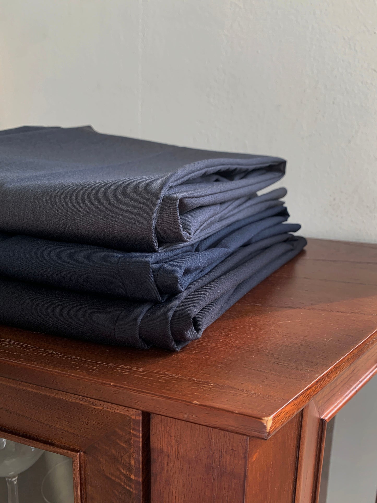 Modern Line Bootcut Slacks
