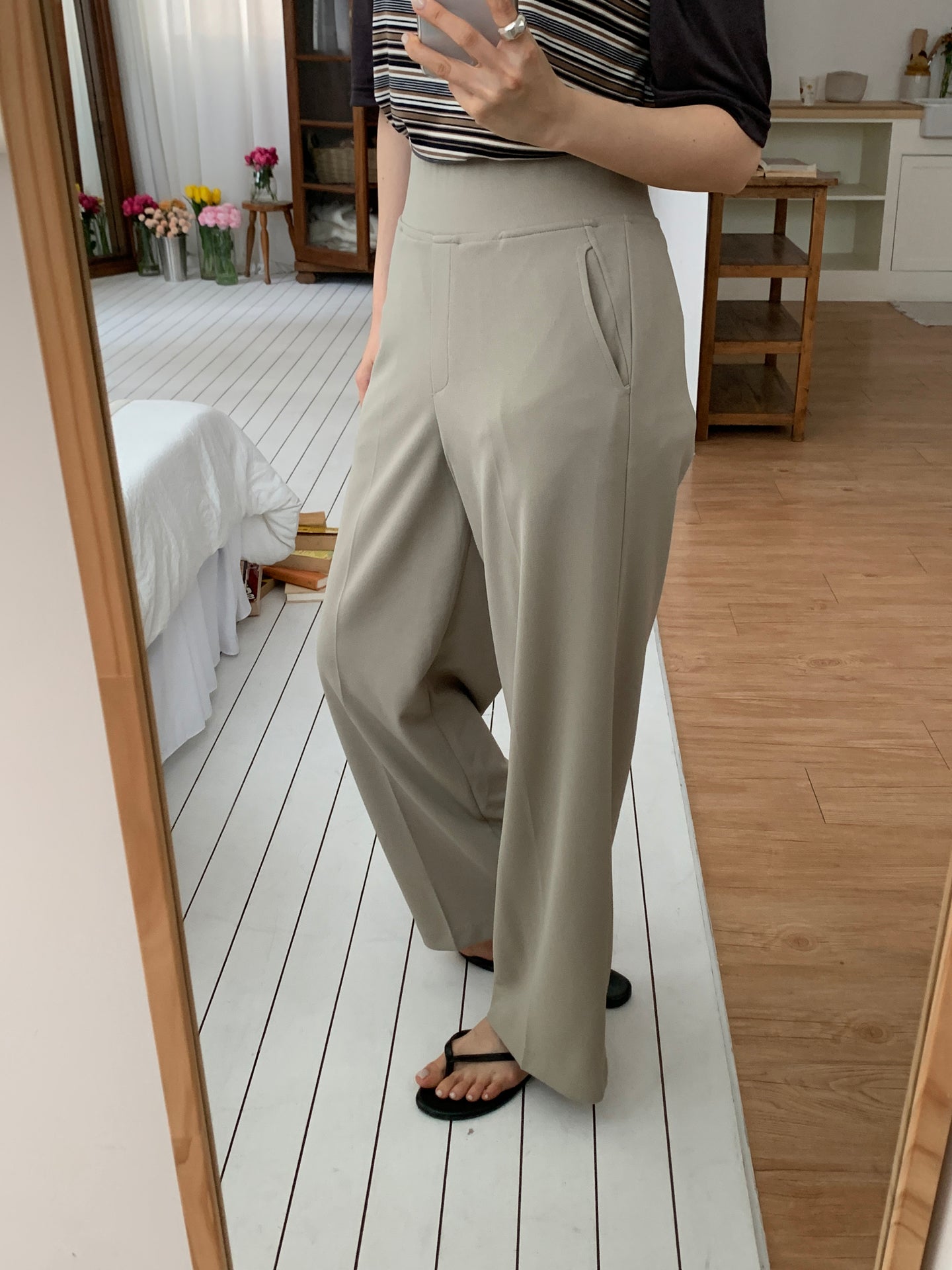 Cool Wide-leg Slacks