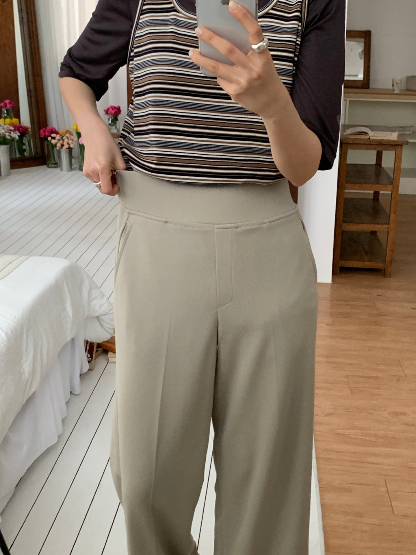 Cool Wide-leg Slacks