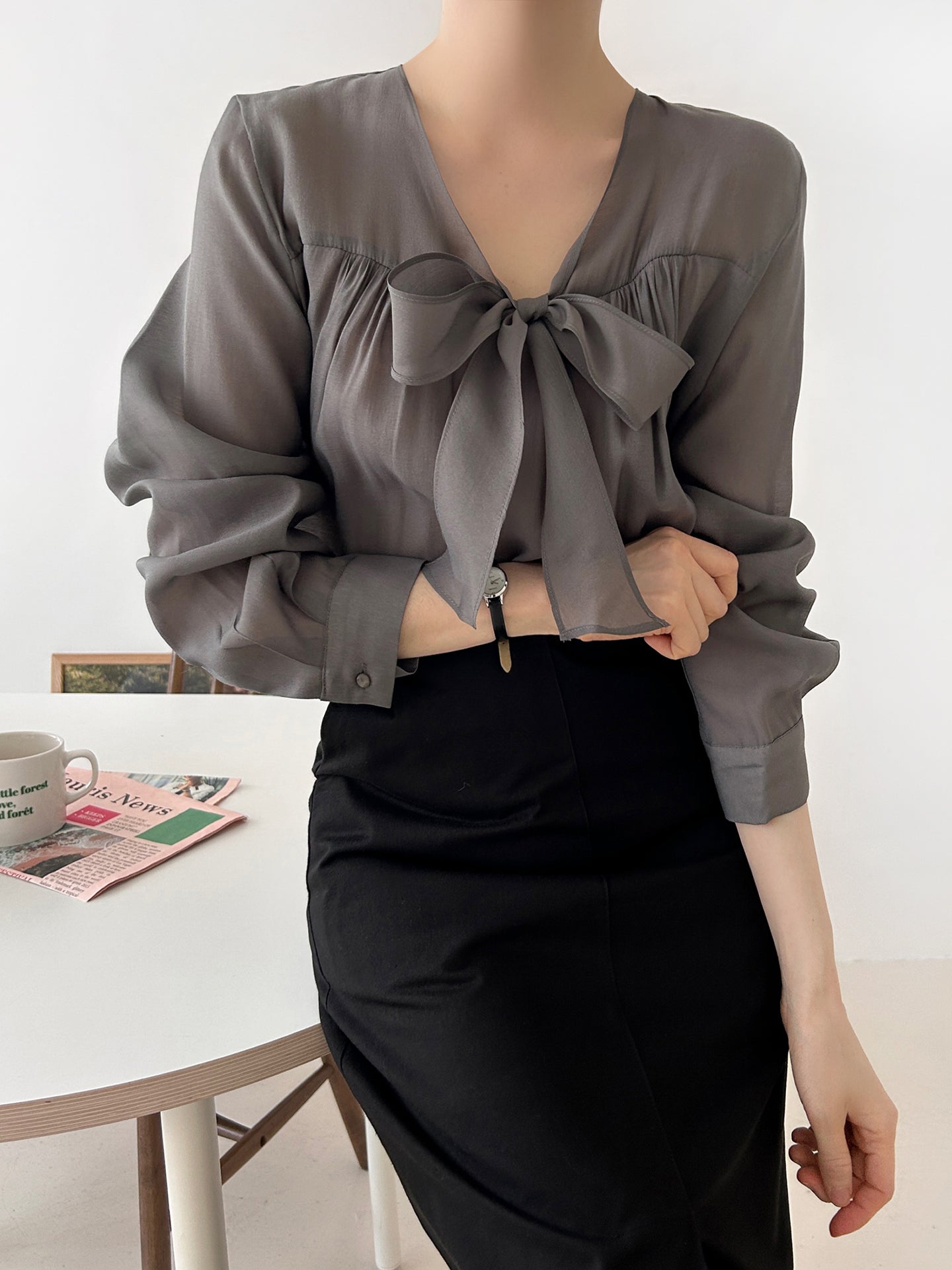 V-neck Tie Long Sleeve Blouse
