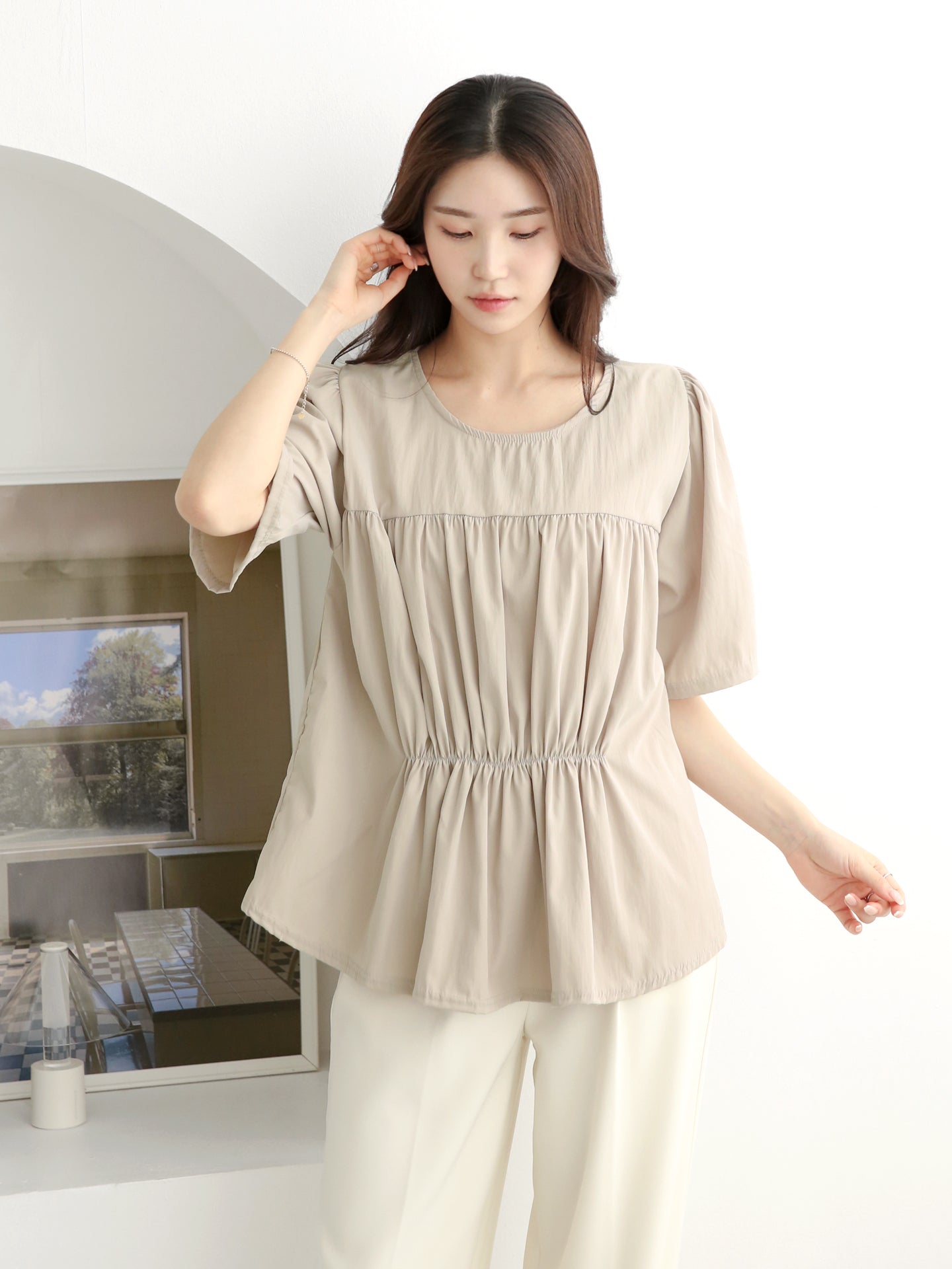 Double Shirring Short-Sleeve Blouse