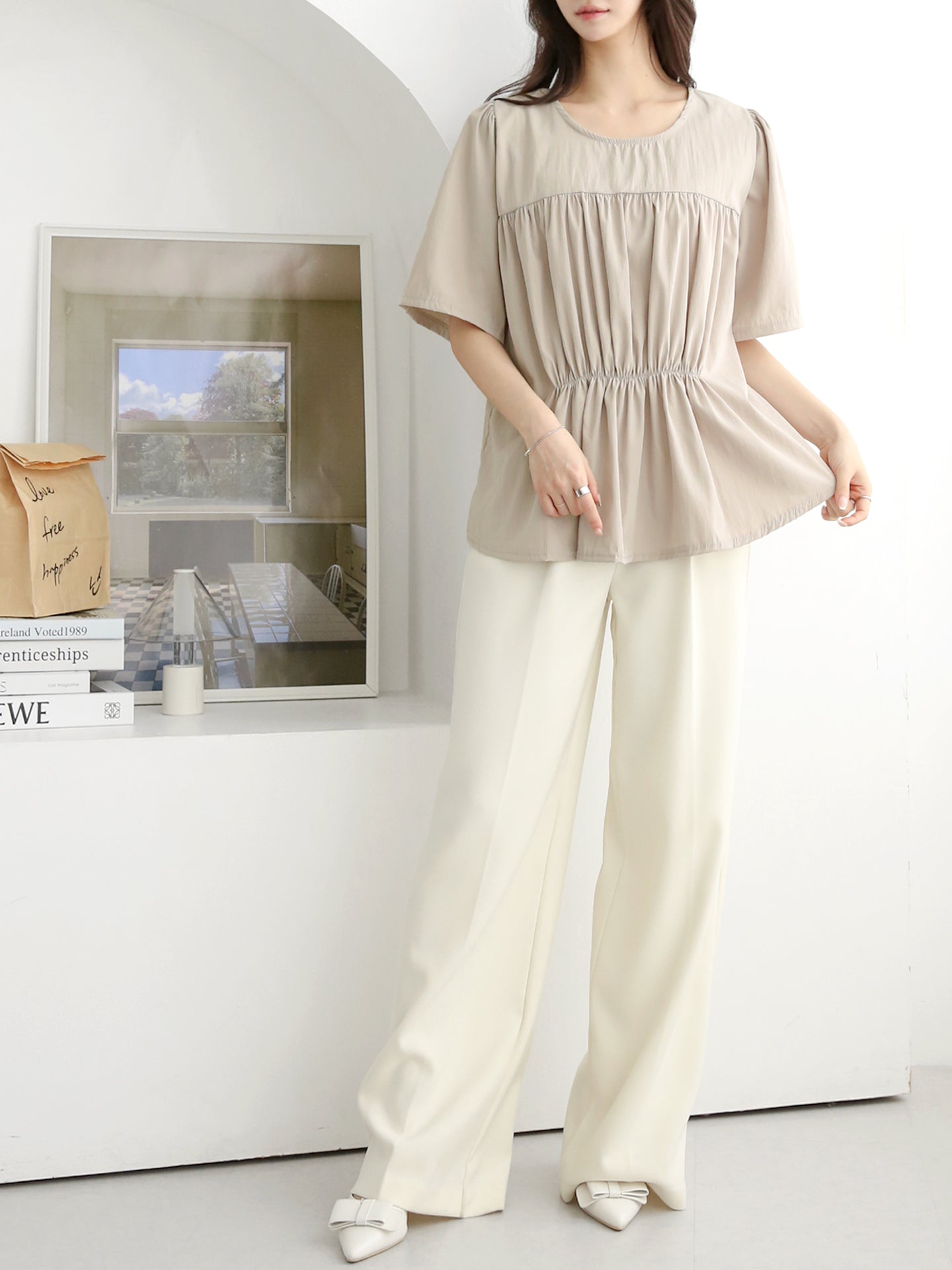 Double Shirring Short-Sleeve Blouse