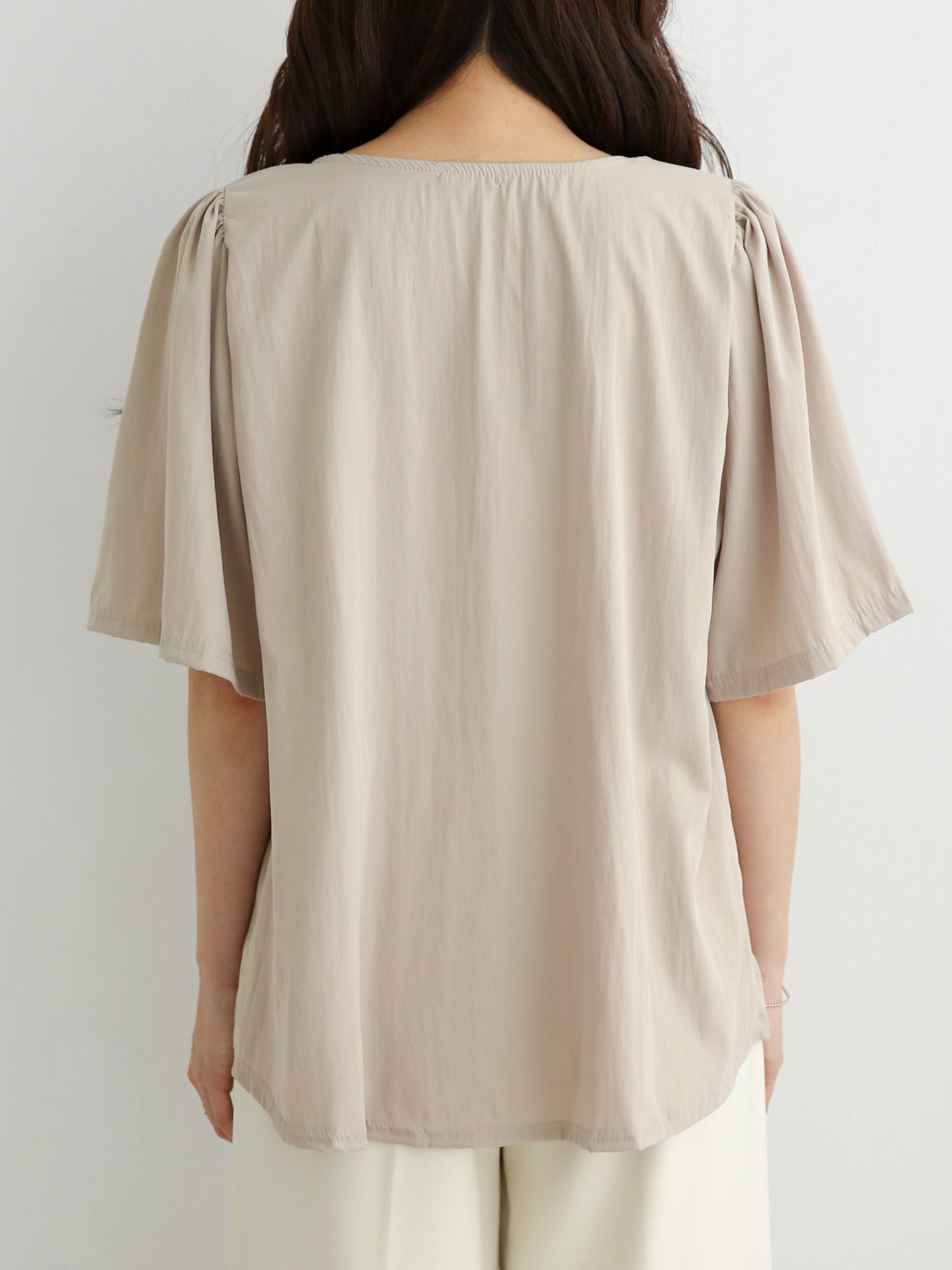Double Shirring Short-Sleeve Blouse