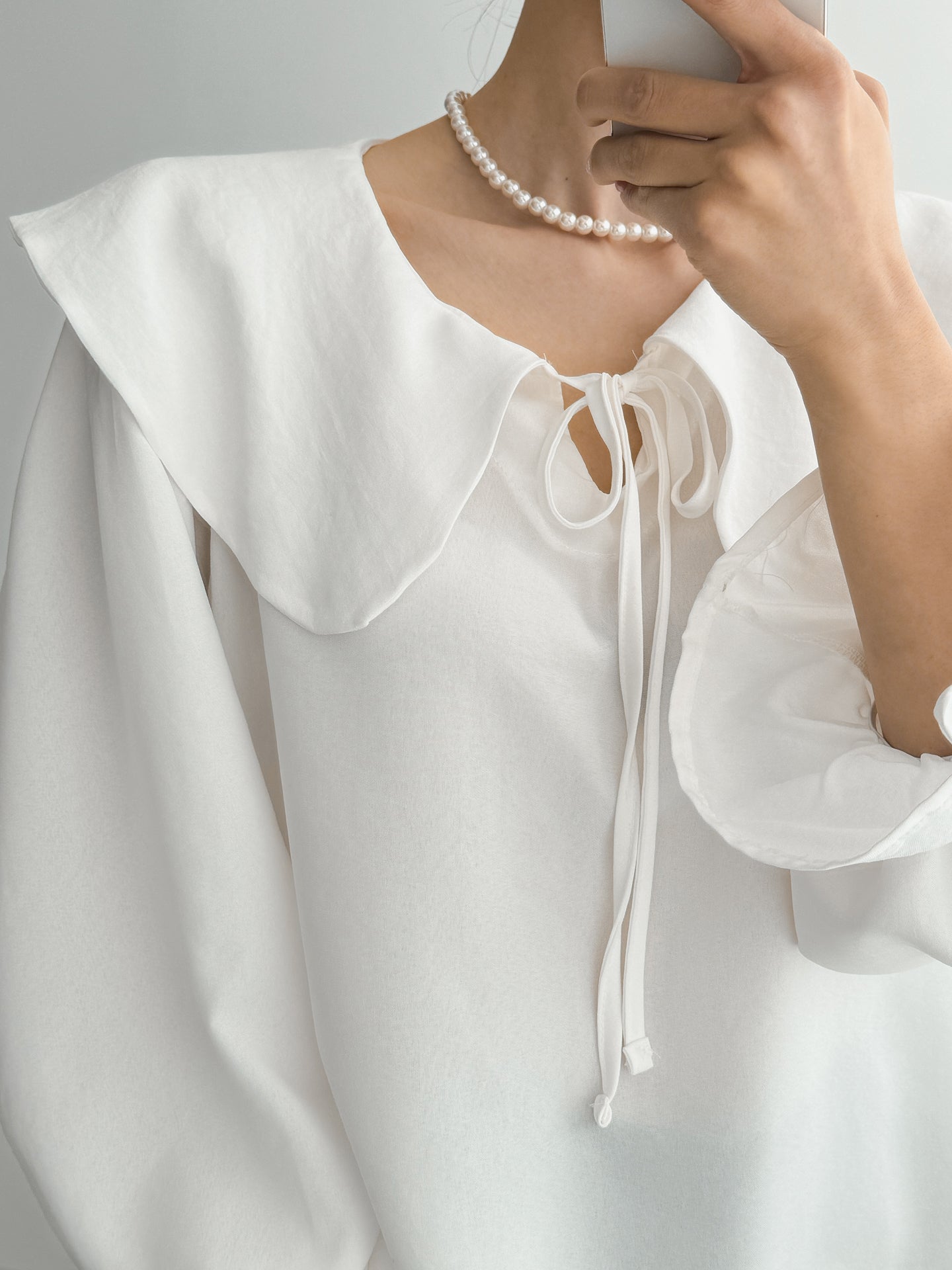 Soft Collar Ribbon Blouse